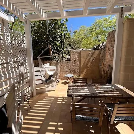 Casa Eleutheria Apartment